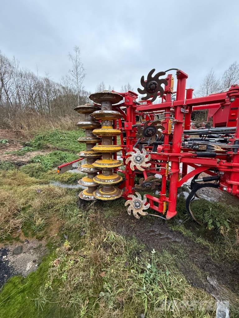 Väderstad Topdown400 Déchaumeur, cultivateur