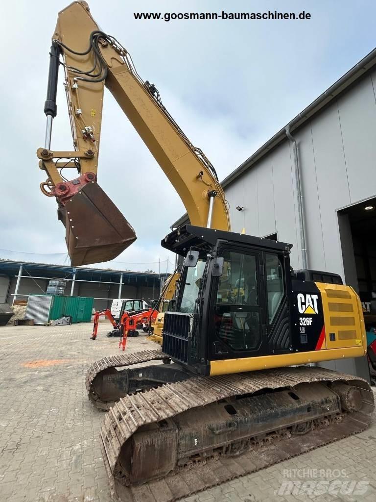 CAT 326 F LN Pelle sur chenilles