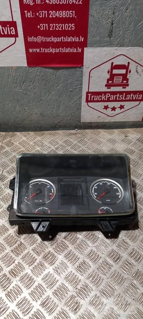 Scania R 440    2052210 Cabines
