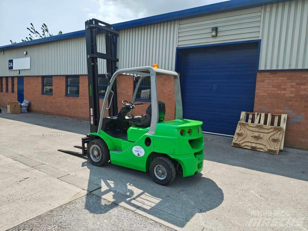 Cesab M 325 Chariots diesel