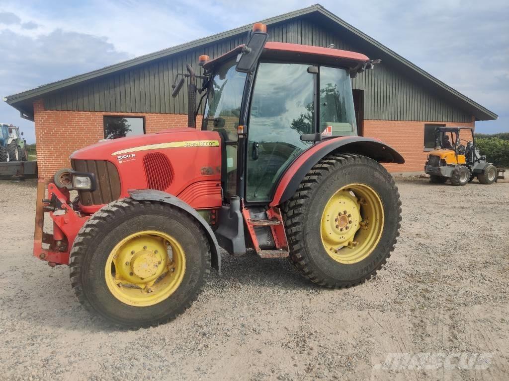 John Deere 5100 R Tracteur