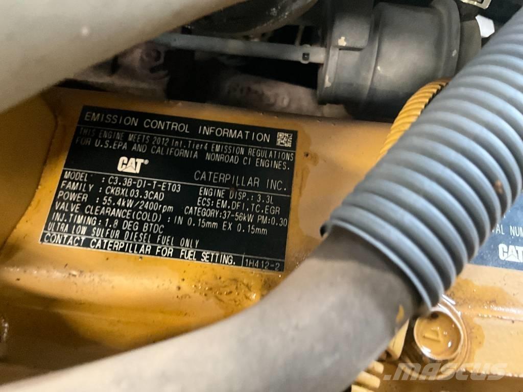 CAT 907 H 2 Chargeuse sur pneus