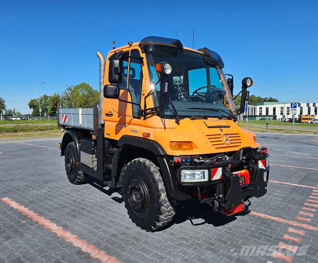 Unimog U400 Camion multibenne