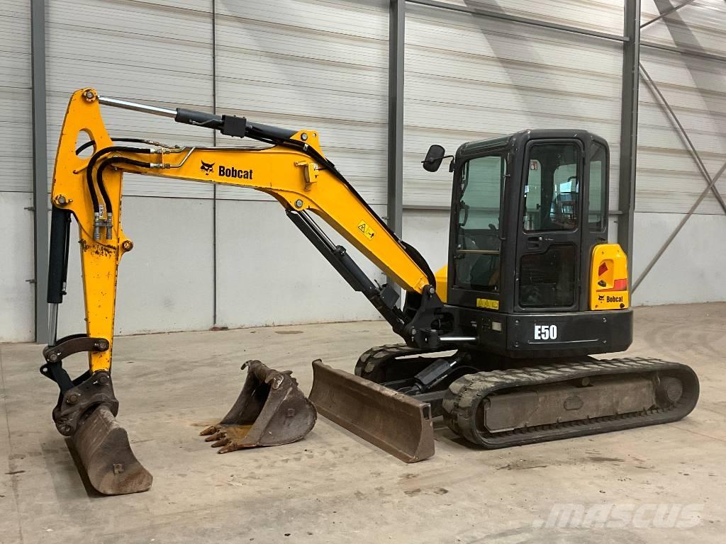 Bobcat E 50 Mini pelle < 7t