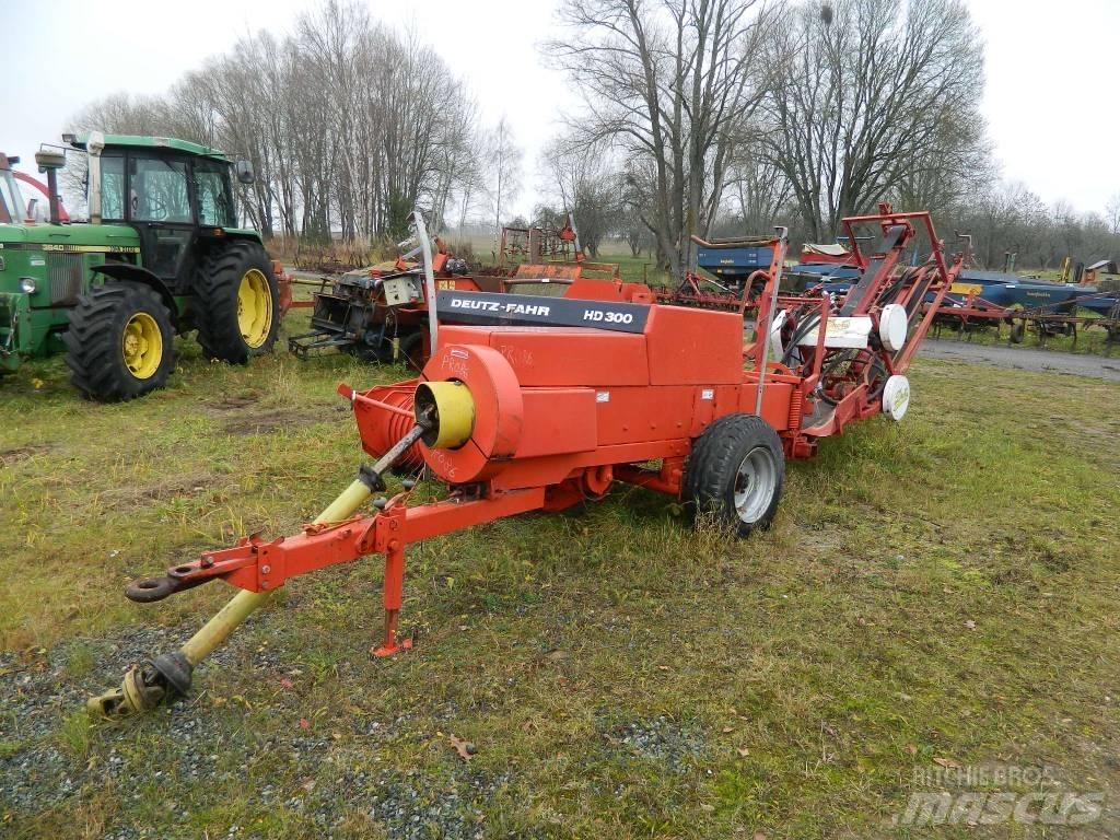 Deutz-Fahr HD300 Presse cubique