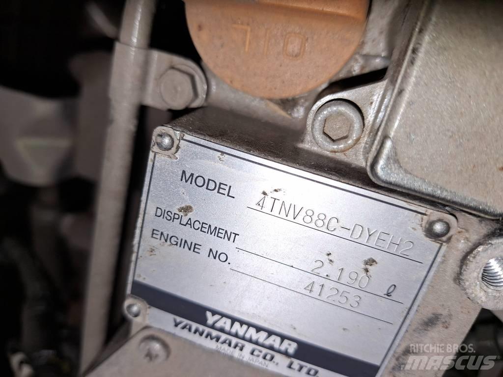 Yanmar 4TNV88C-DYEH2 Moteur