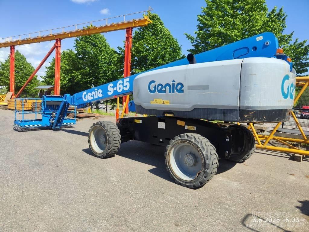 Genie S 65 Nacelles articulées