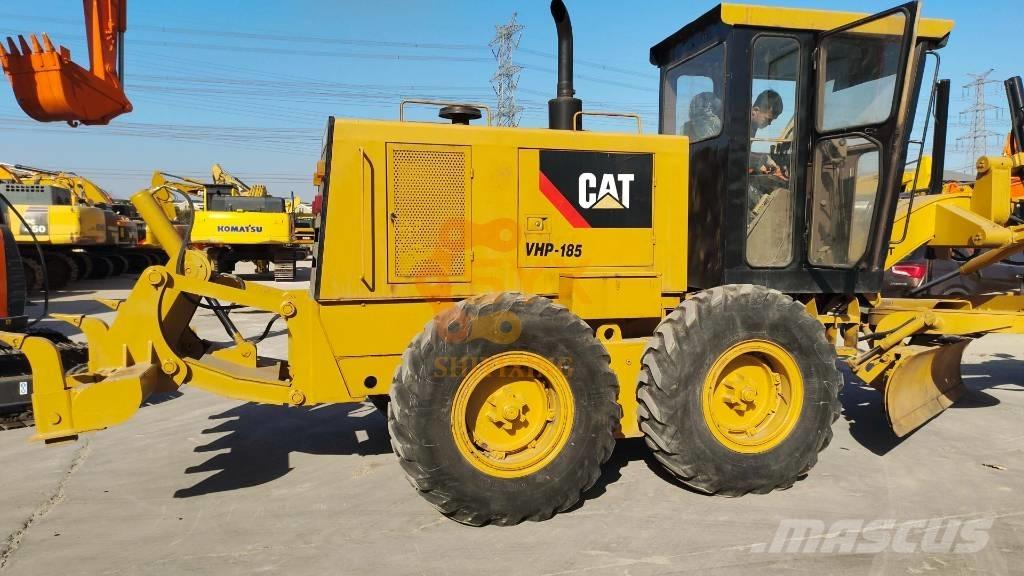 CAT 140 H Niveleuse