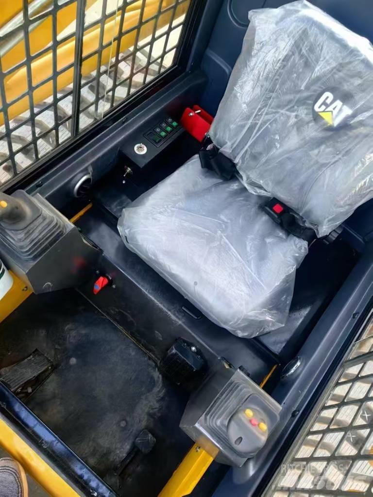 CAT 277 D Chargeuse compacte