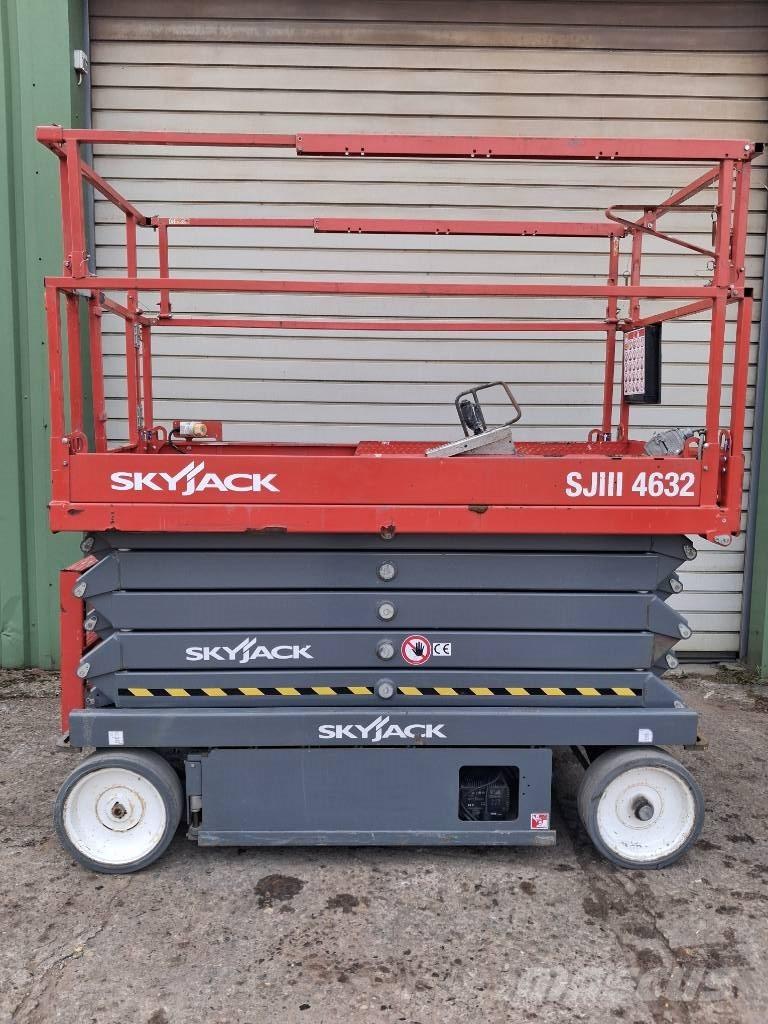 SkyJack SJ III 4632 Nacelle ciseaux