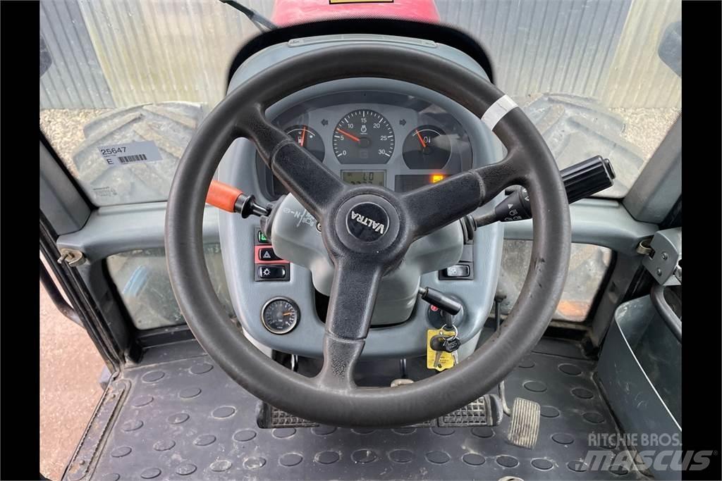 Valtra T153 Tracteur