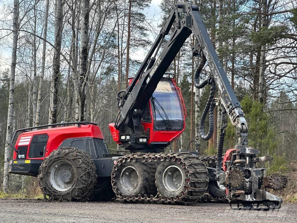Komatsu 911 Abatteuse