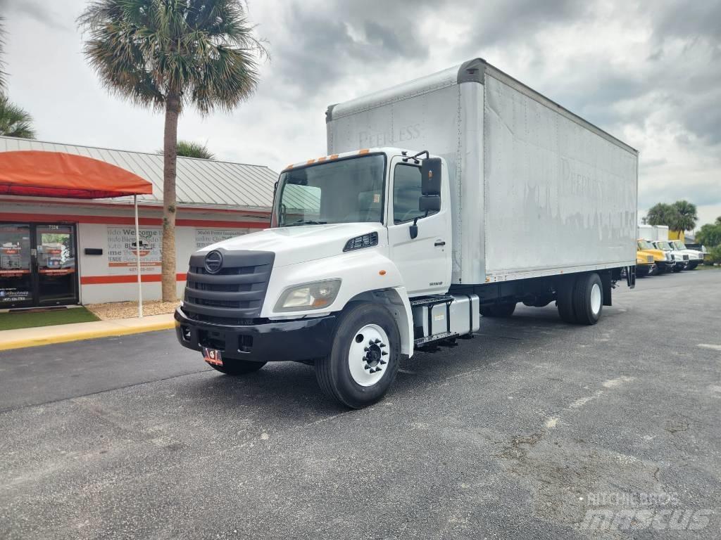 Hino 268 Camion Fourgon