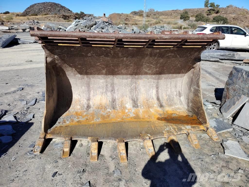 Hitachi ZW 180-6 Chargeuse sur pneus