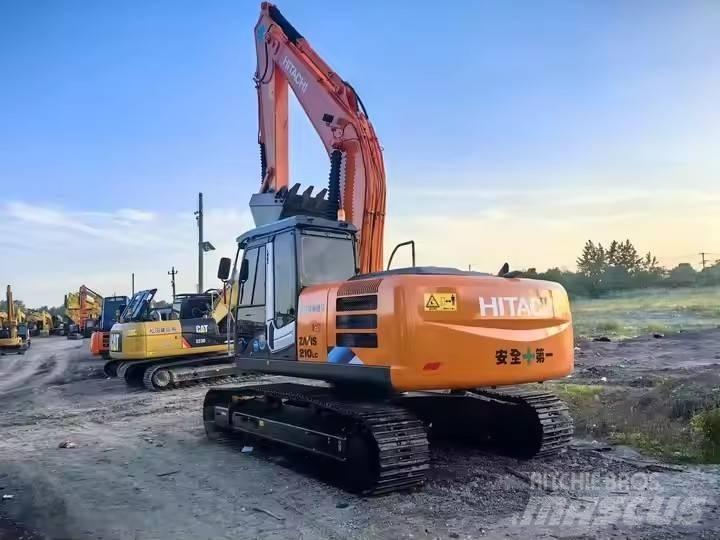 Hitachi ZX210 Pelle sur chenilles