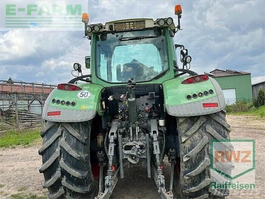Fendt 718 vario Tracteur