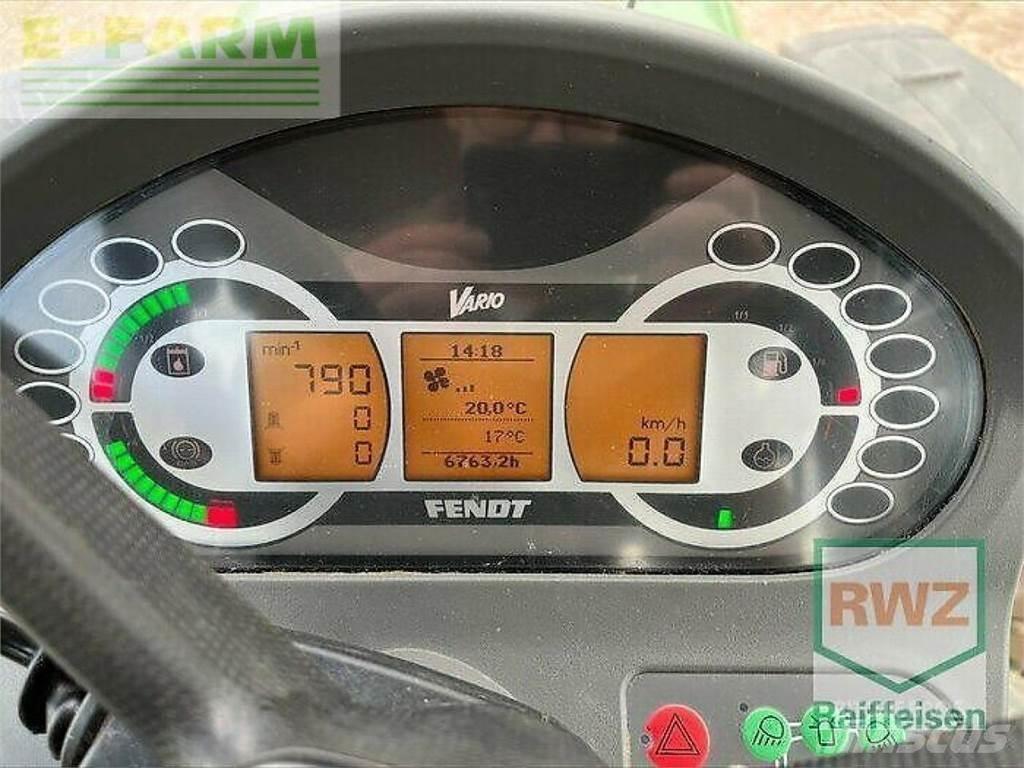 Fendt 718 vario Tracteur