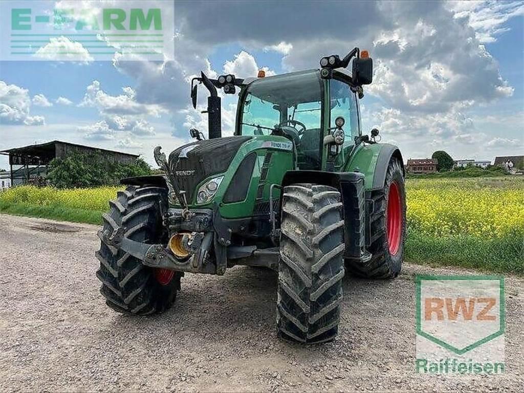 Fendt 718 vario Tracteur