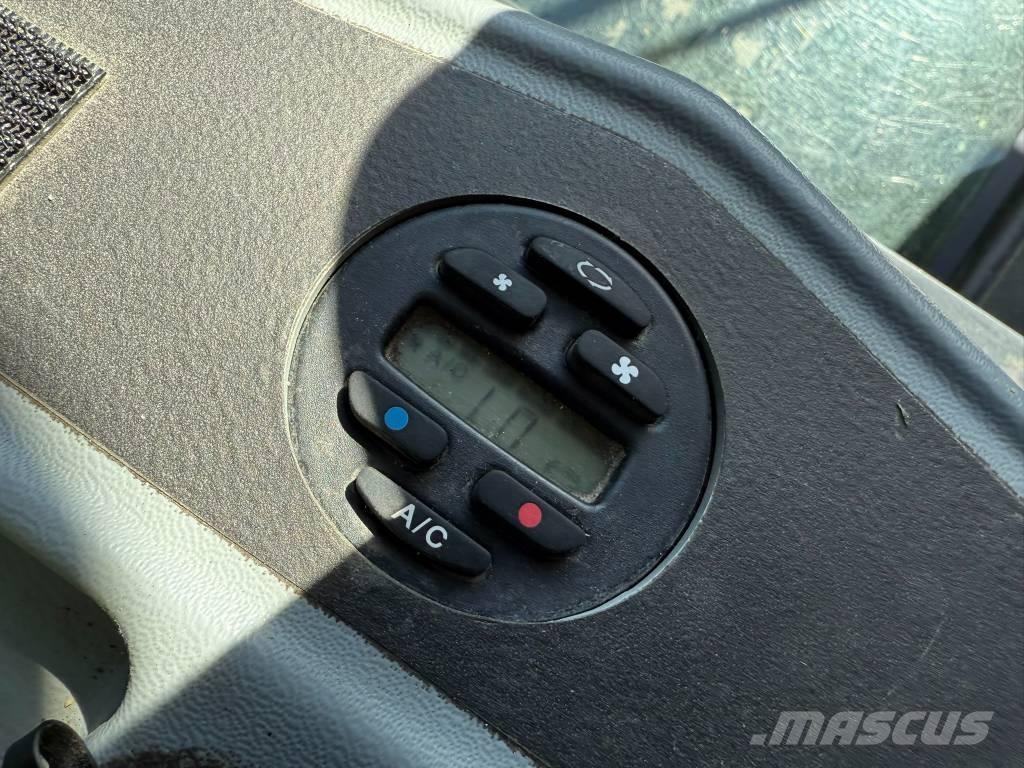 Johnston C401 Balayeuse / Autolaveuse