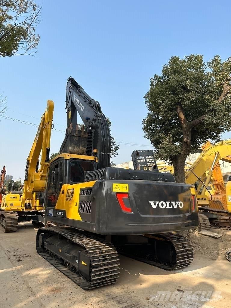 Volvo EC 210 Mini pelle 7t-12t