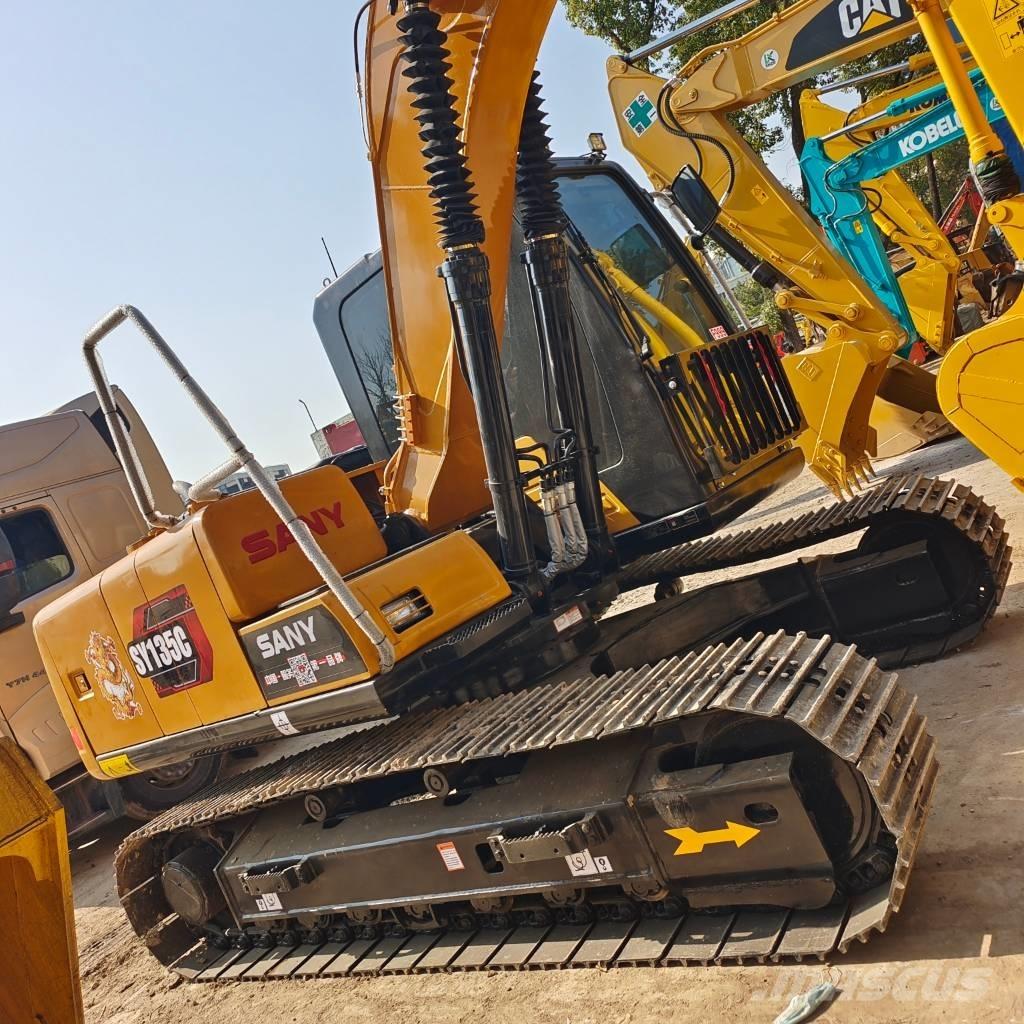 Sany SY  135 H Pelle sur chenilles