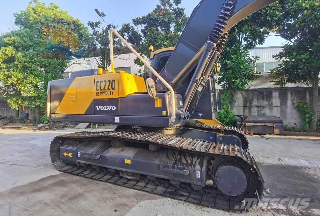 Volvo EC 220 Pelle sur chenilles