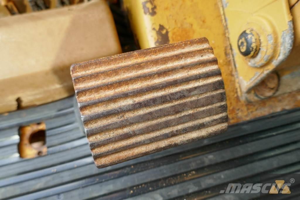 CAT 12G Niveleuse