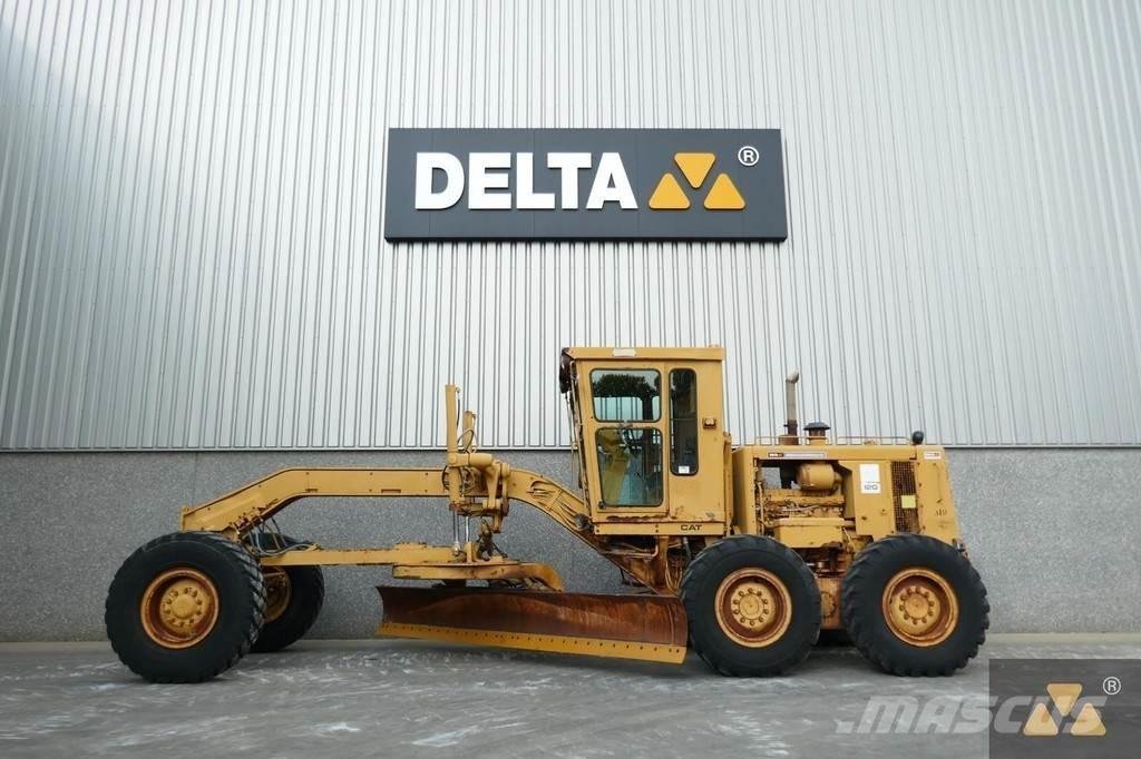 CAT 12G Niveleuse
