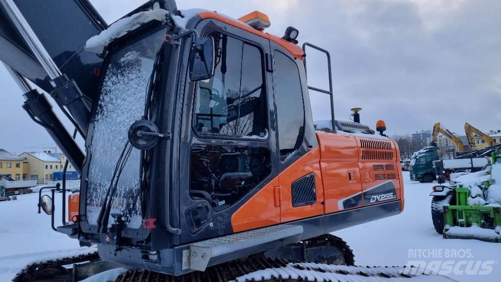 Doosan DX 255 LC-5 Pelle sur chenilles