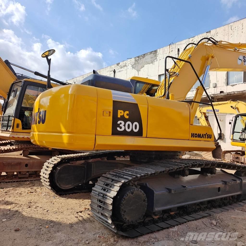 Komatsu PC 300 Pelle sur chenilles