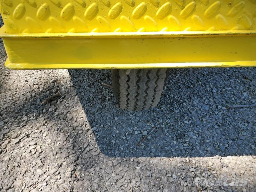Cushman Minute Miser Chariot remorqueur