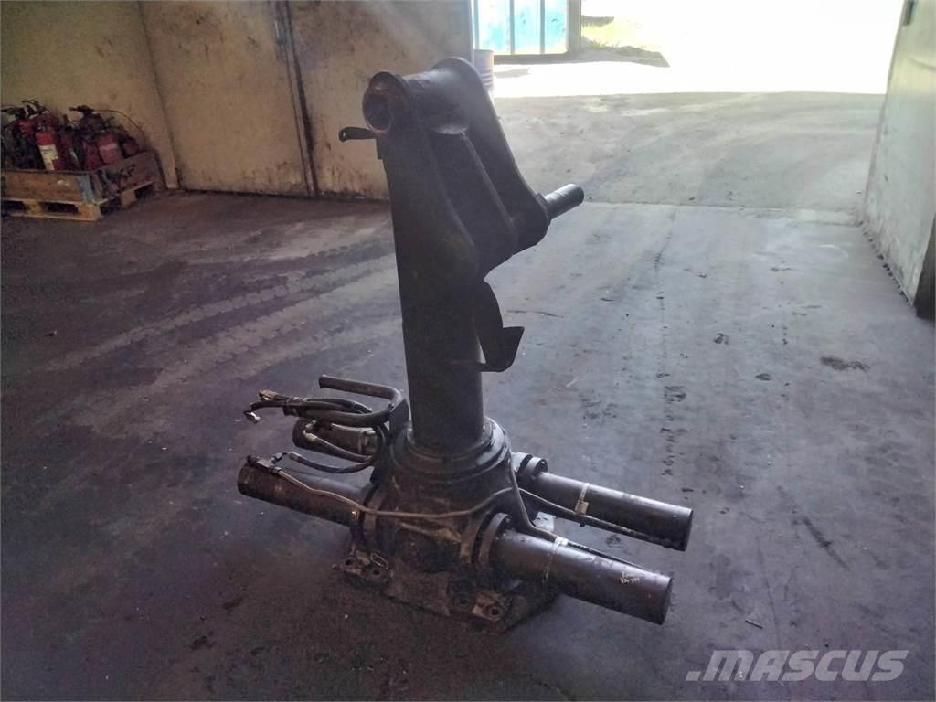 FMG Ösa 374 Grue forestière