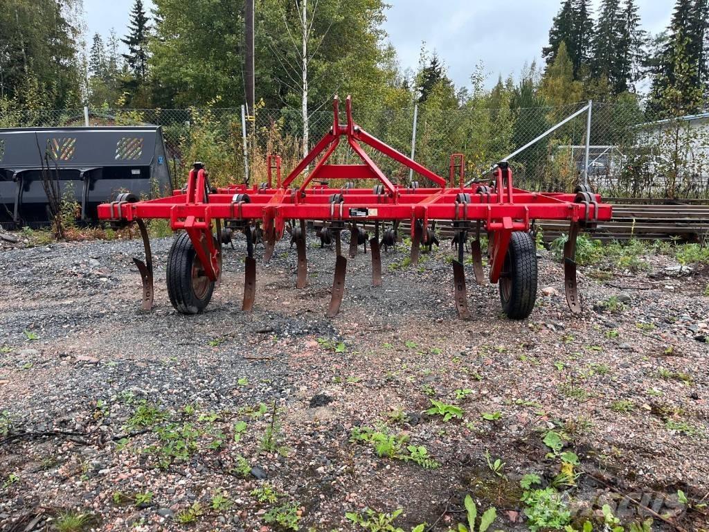 Potila k15 Déchaumeur, cultivateur