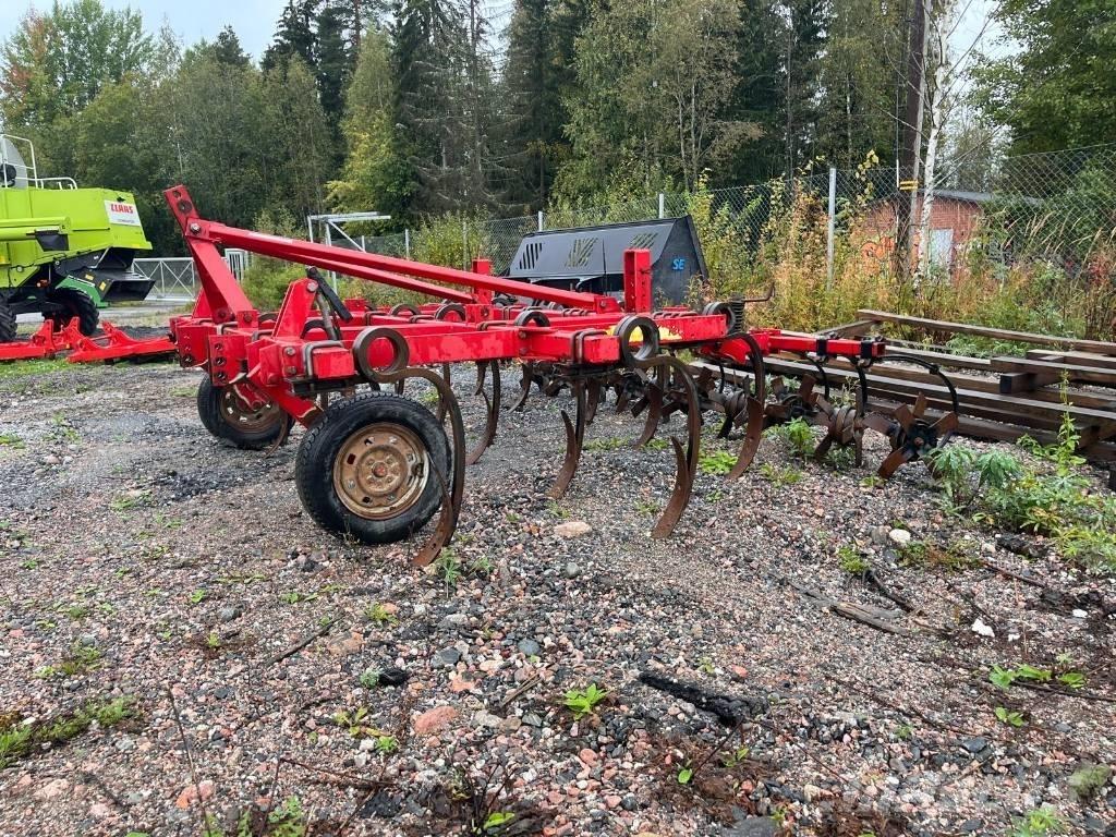 Potila k15 Déchaumeur, cultivateur