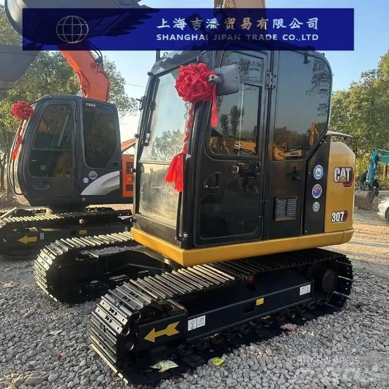 CAT 307 E Pelle sur chenilles