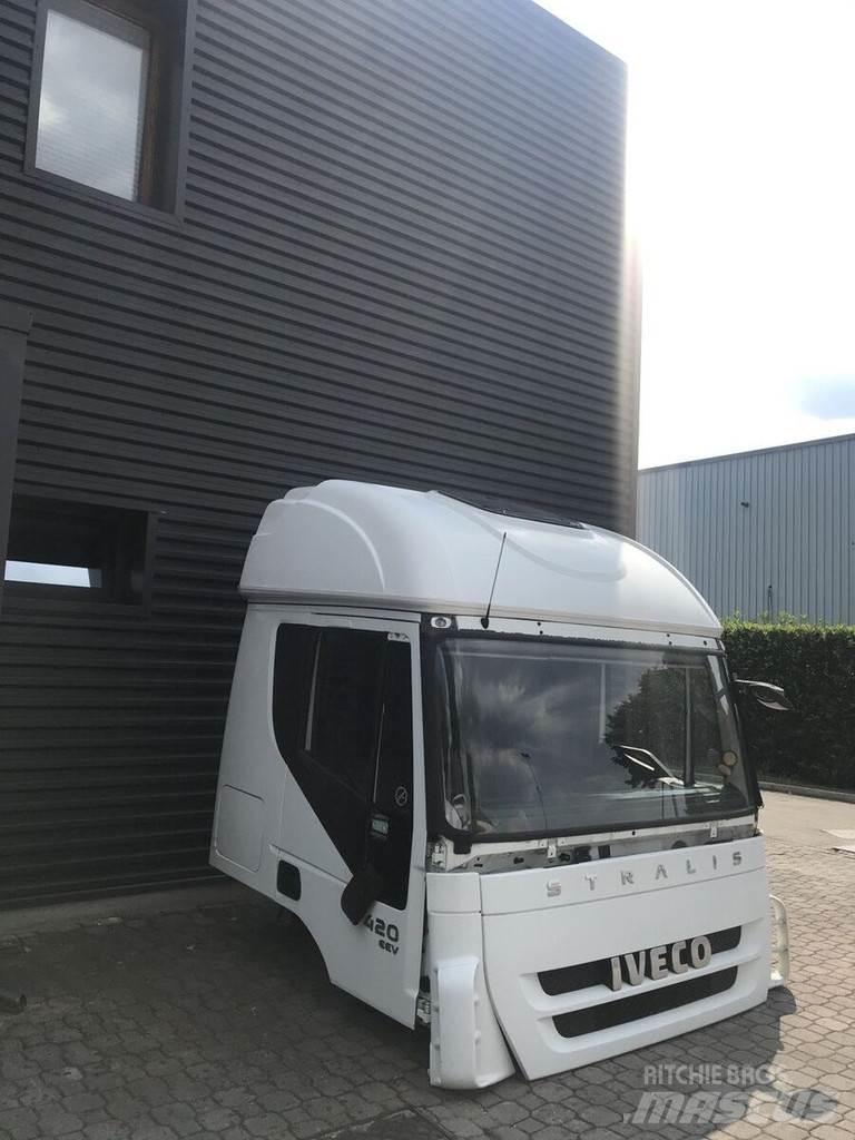 Iveco Stralis AT Cabines