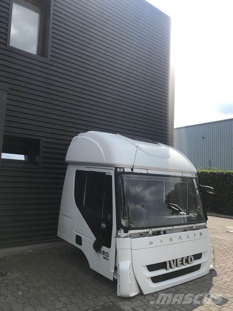 Iveco Stralis AT Cabines