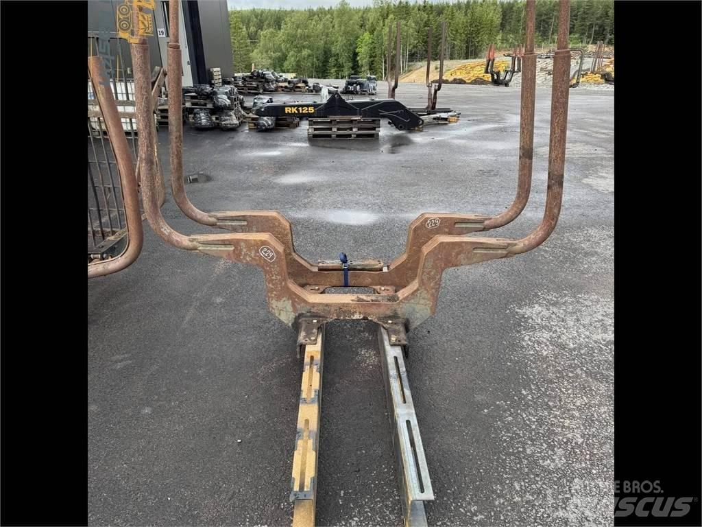 Bruun 7610 Autres accessoires pour matériel forestier