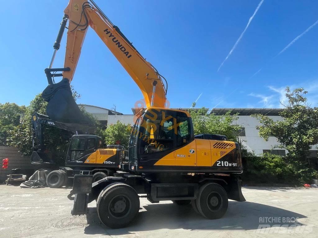 Hyundai Robex 210W-9 Pelle sur pneus