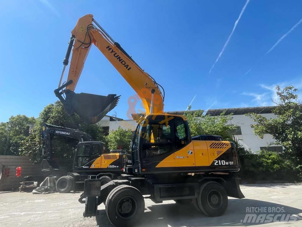 Hyundai Robex 210W-9 Pelle sur pneus