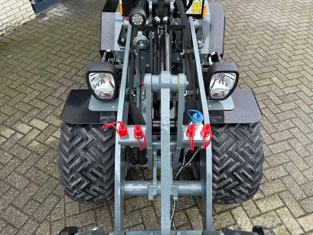 Giant G1500L Xtra Mini chargeuse