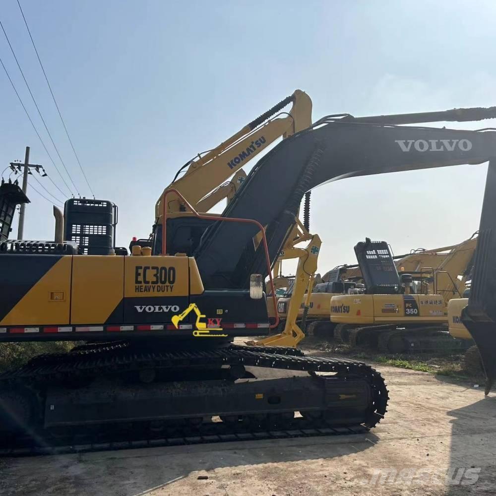 Volvo 290 Pelle sur chenilles