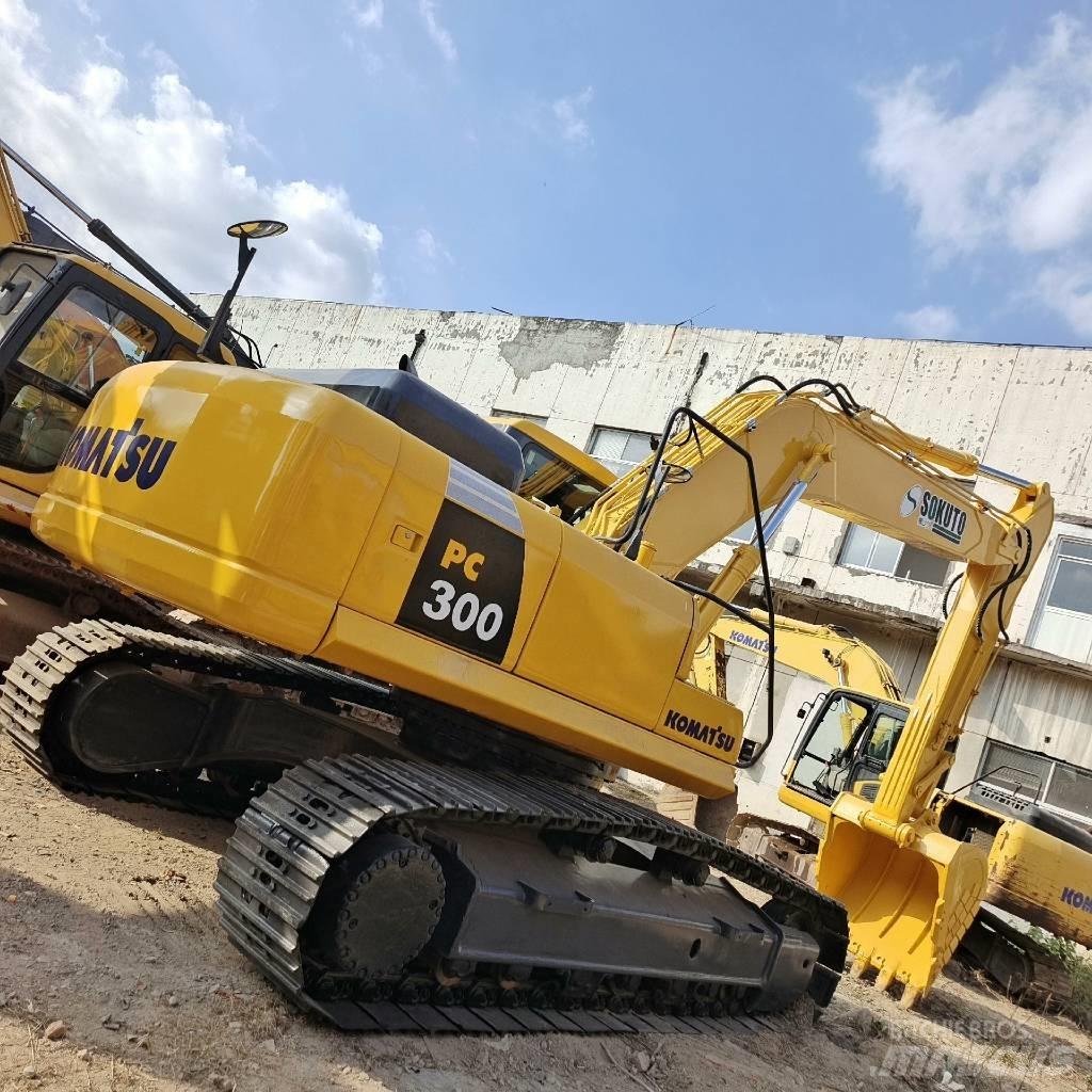 Komatsu PC300 Pelle sur chenilles
