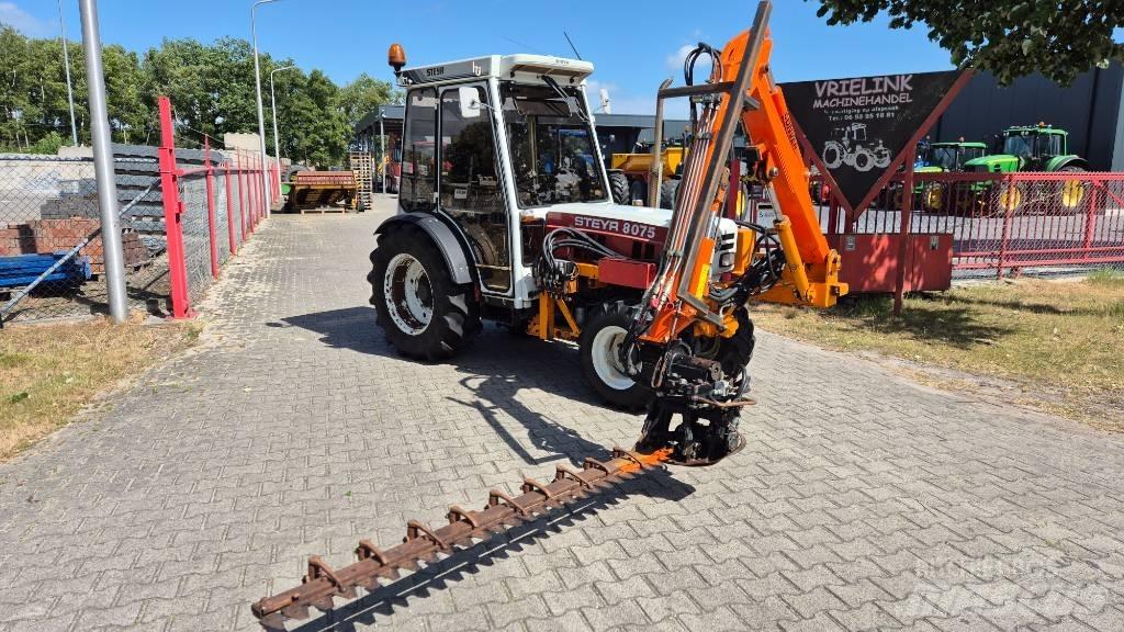 Steyr 8075 Tracteur
