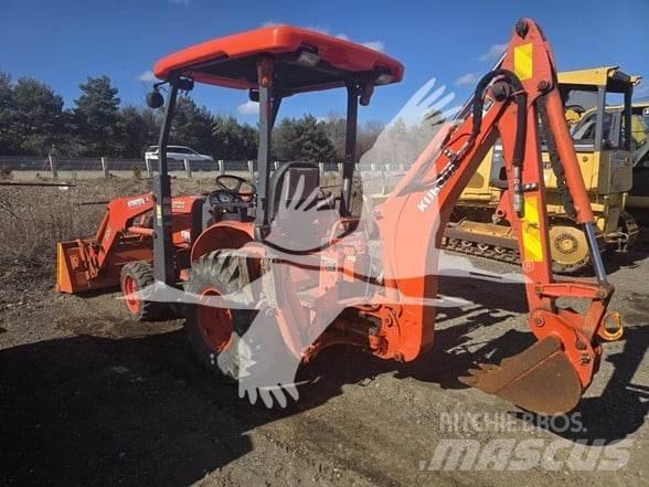 Kubota B26 Tractopelle