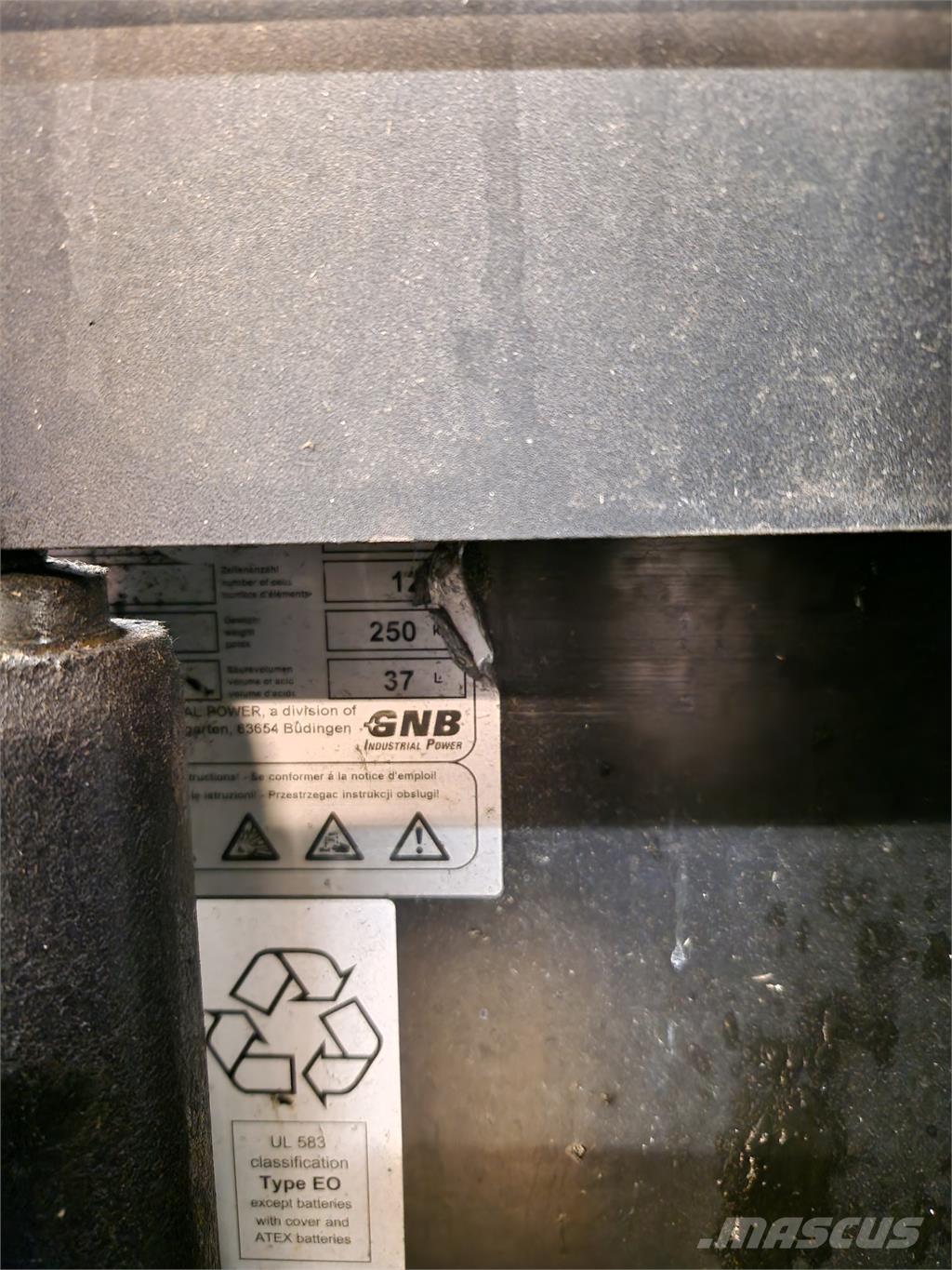 Toyota SPE120L Gerbeurs Automoteurs