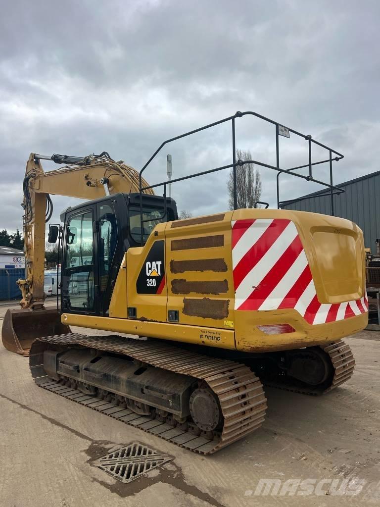 CAT 320 Pelle sur chenilles
