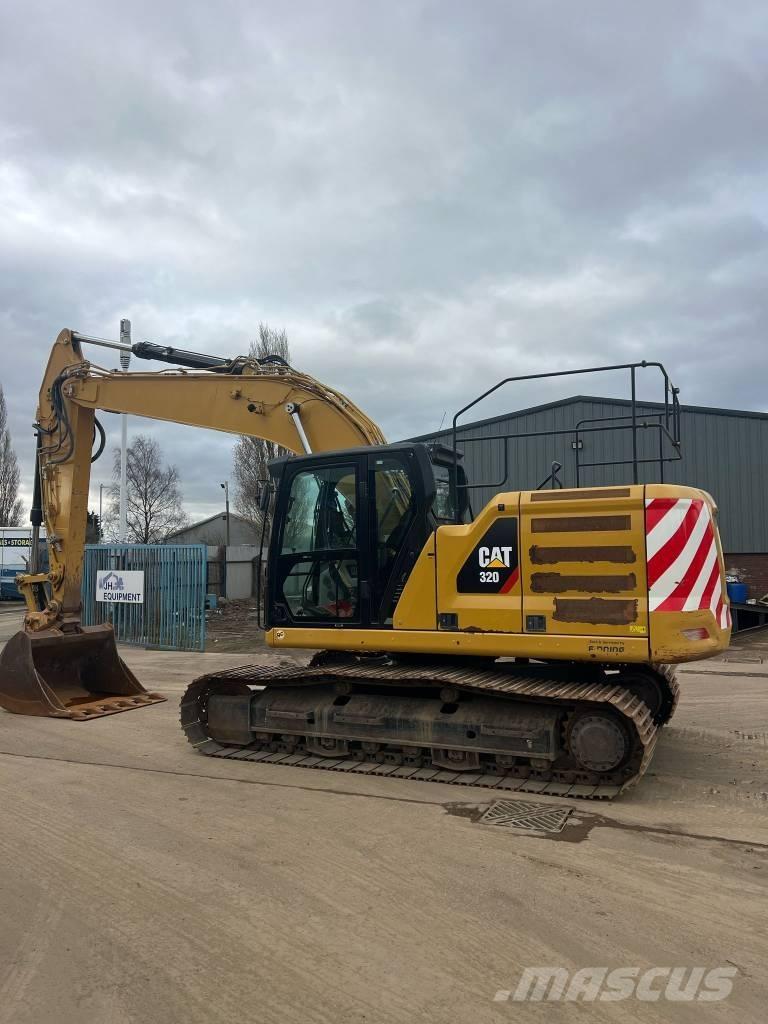 CAT 320 Pelle sur chenilles