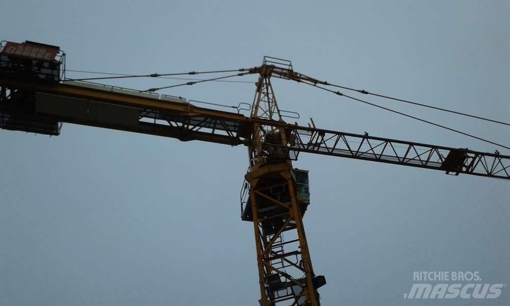 Potain MD 235 J12 Grue à tour