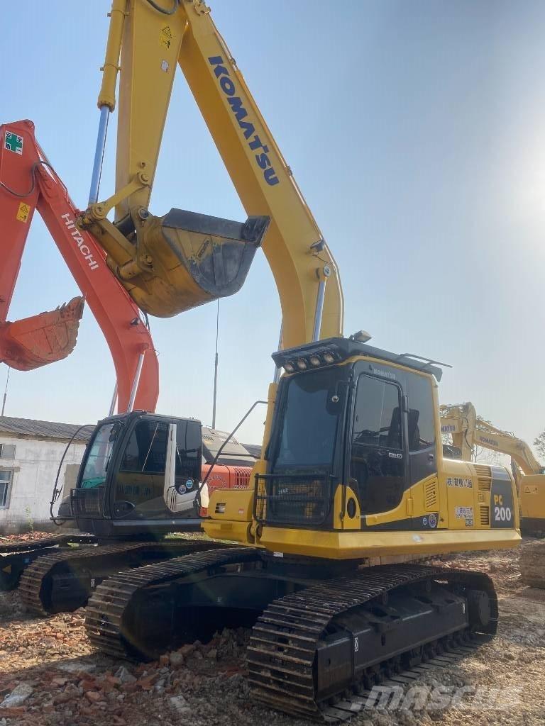 Komatsu PC 200-8 Pelle sur chenilles